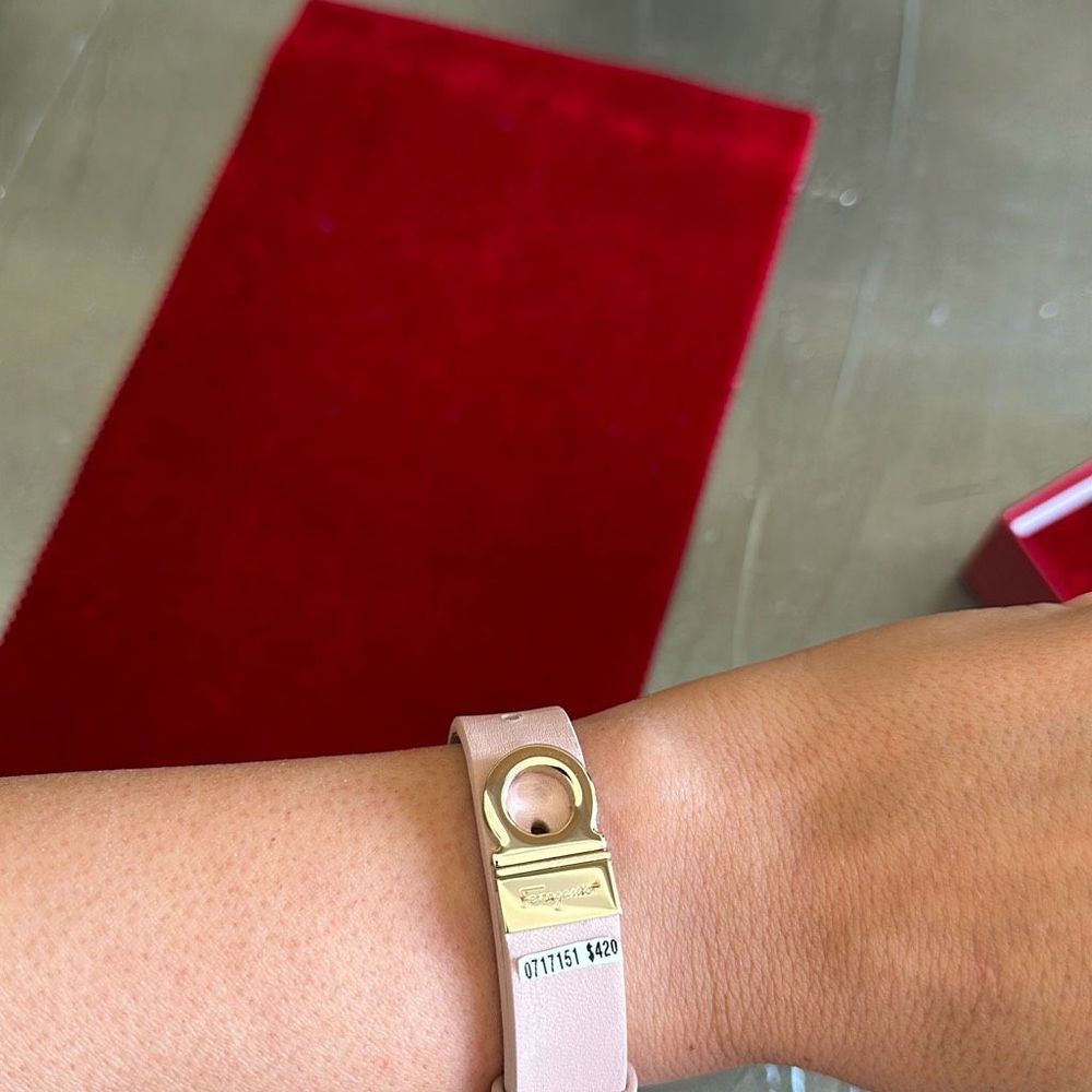 Salvatore Ferragamo Gancini Glitter 2 Sides Adjustable Bracelet - Picture 6 of 7